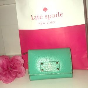 Kate spade ♠️ key chain wallet
